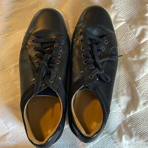 Gently used Cole Haan Shapely leather sneakers